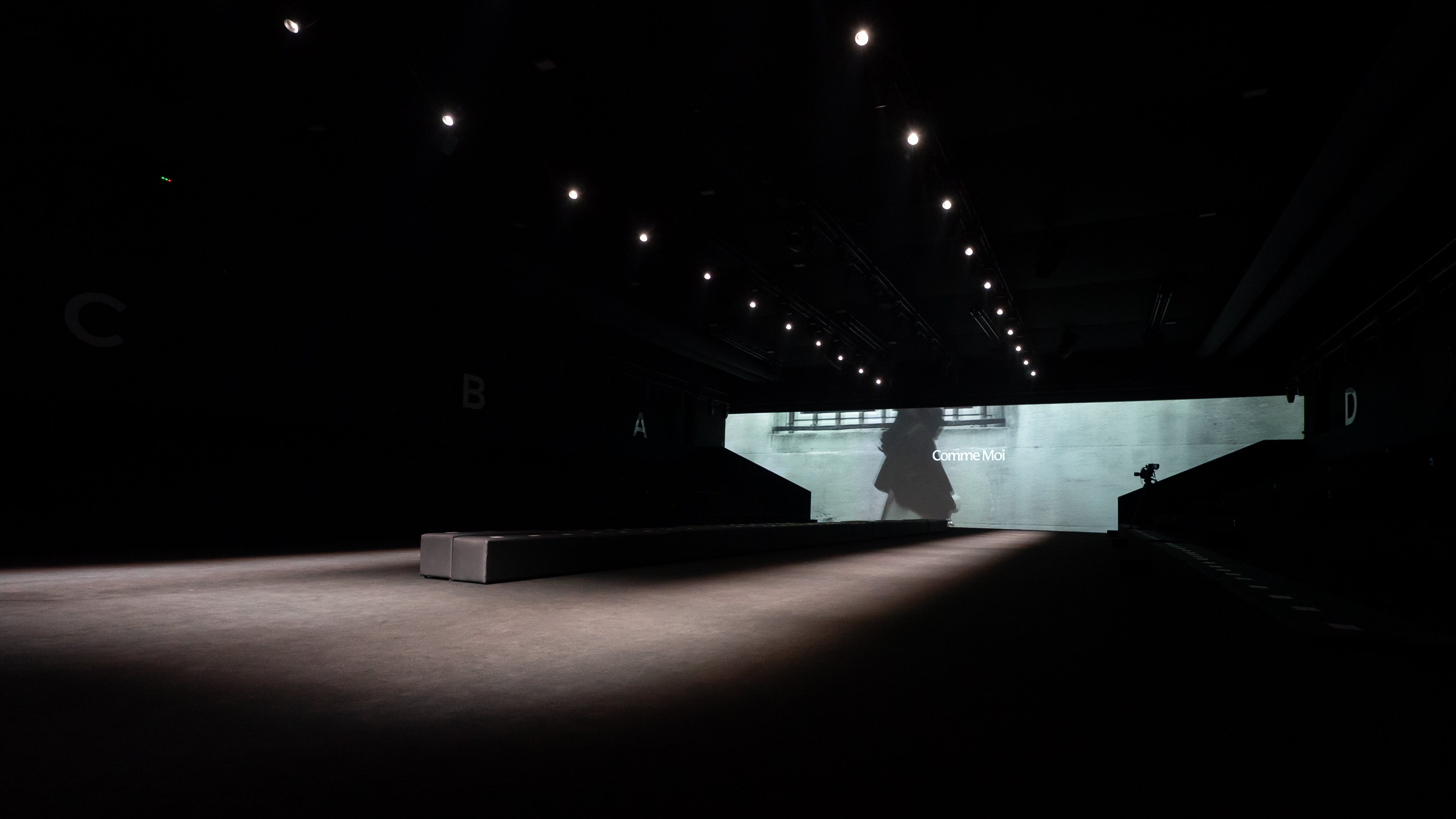 Comme Moi FW25  琥珀，温润