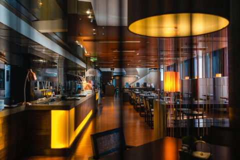 广州富力君悦大酒店G餐厅推出冬季暖锅菜单 三款特调汤底演绎环球鲜味